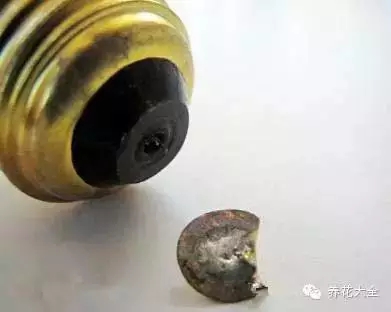 清理灯泡 清理灯泡