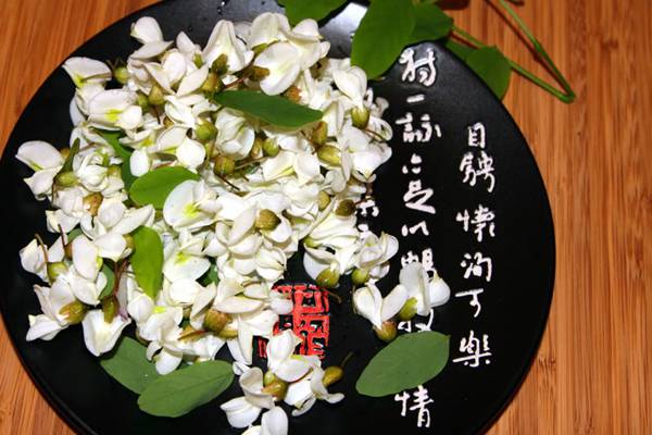 槐花的功效与作用 槐花的功效与作用
