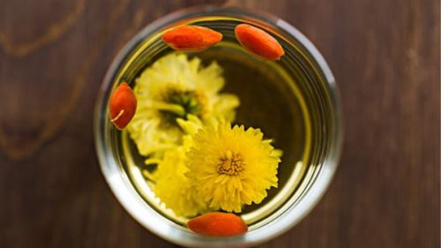 菊花和枸杞能一起泡吗 菊花和枸杞能一起泡吗